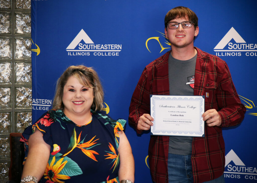 12 Landon Hoh R. E. Dunk Jr