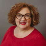 Lori Cox Headshot 2025